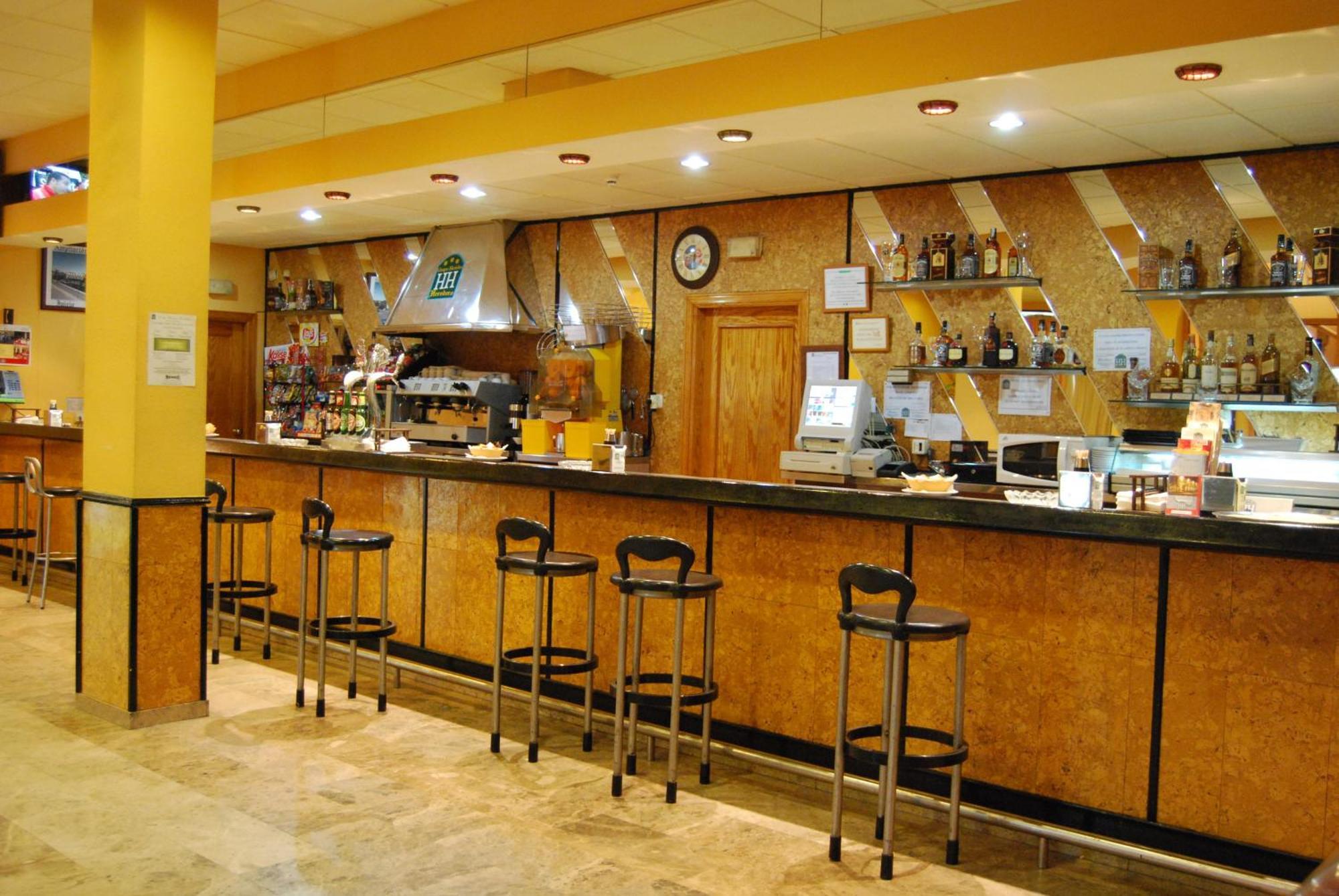 Hotel Los Templarios Jerez De Los Caballeros Extérieur photo