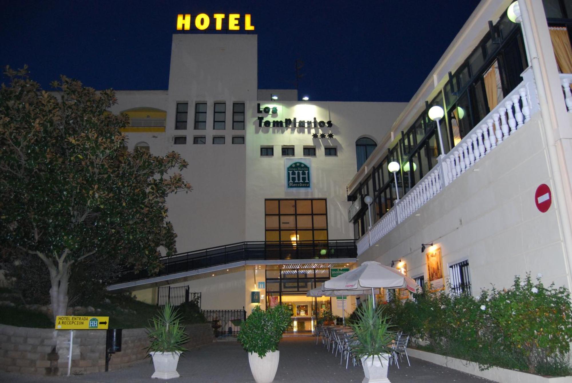 Hotel Los Templarios Jerez De Los Caballeros Extérieur photo